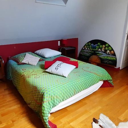 B&B Ferme De La Rouzannerie Pour 2 Ou Famille Lanneray Exterior photo