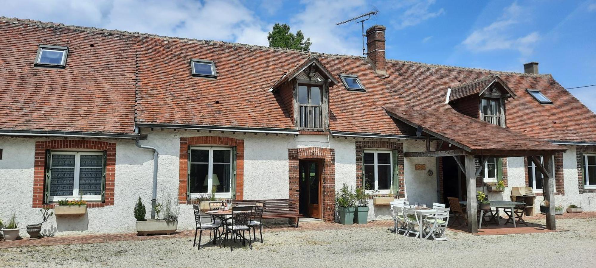 B&B Ferme De La Rouzannerie Pour 2 Ou Famille Lanneray Exterior photo